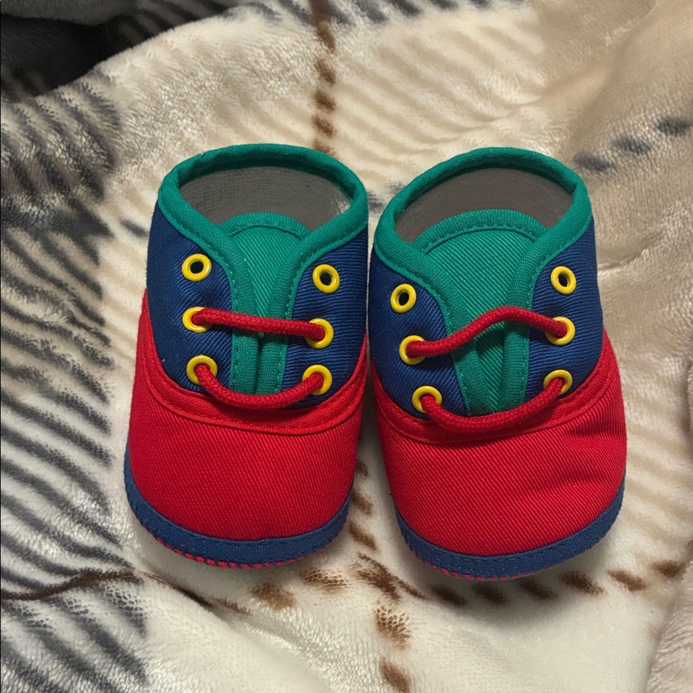 Vintage Weekids Size 1 Shoes